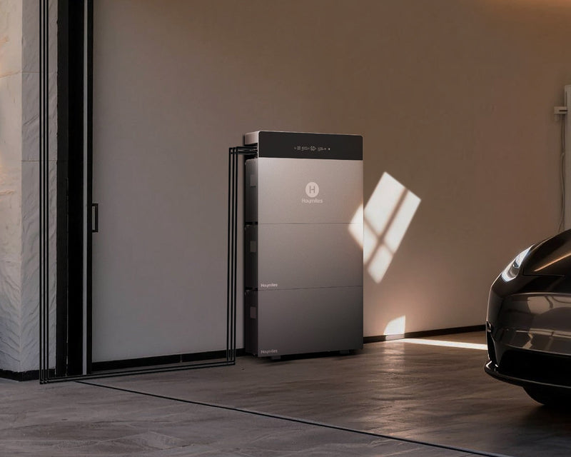 Hoymiles HiBattery 4020 X Balkonkraftwerk-Speicher zentral in einem Carport platziert